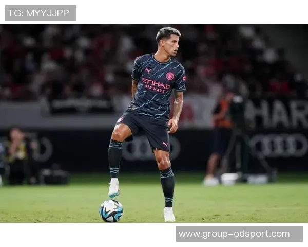 罗马诺透露坎塞洛期待巴萨联系国米已同意转会等待球员决定