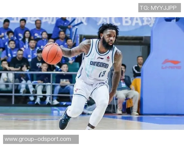 林书豪盛赞鲍威尔努力精神期待他在赛场上取得更大成功