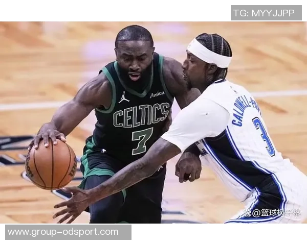 末节狂砍14分杰伦布朗展现关键球员风范马祖拉称赞其攻防全力以赴